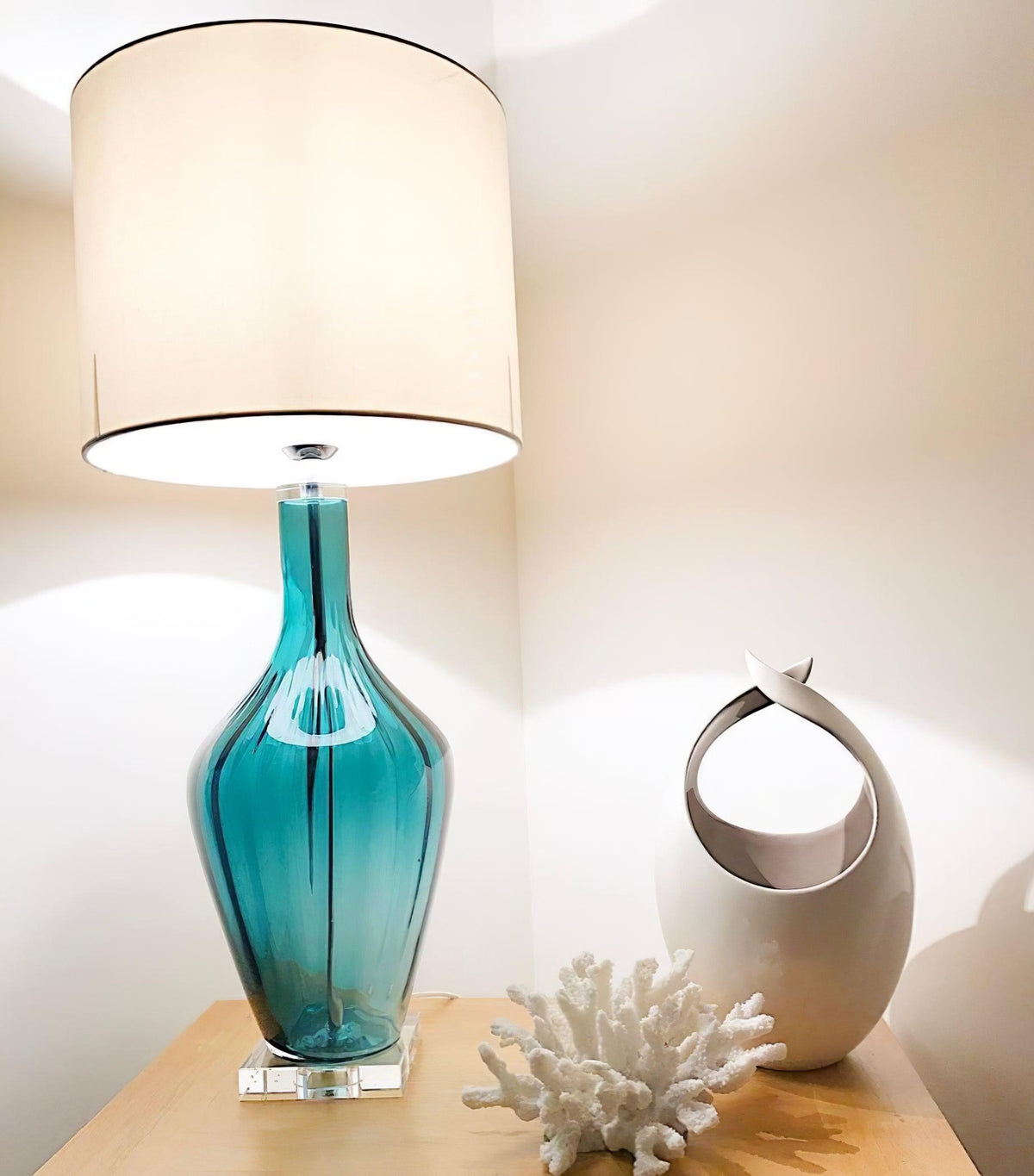 Hagano Table Lamp by Tavilume - crystal large table lamp, view 5